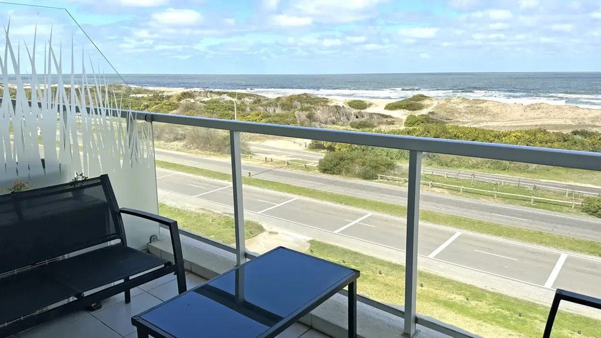 Apartamento de três dormitórios em San Nicolás