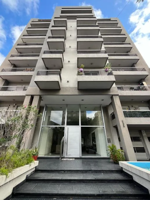 Departamento de 2 ambientes en Morón Sur