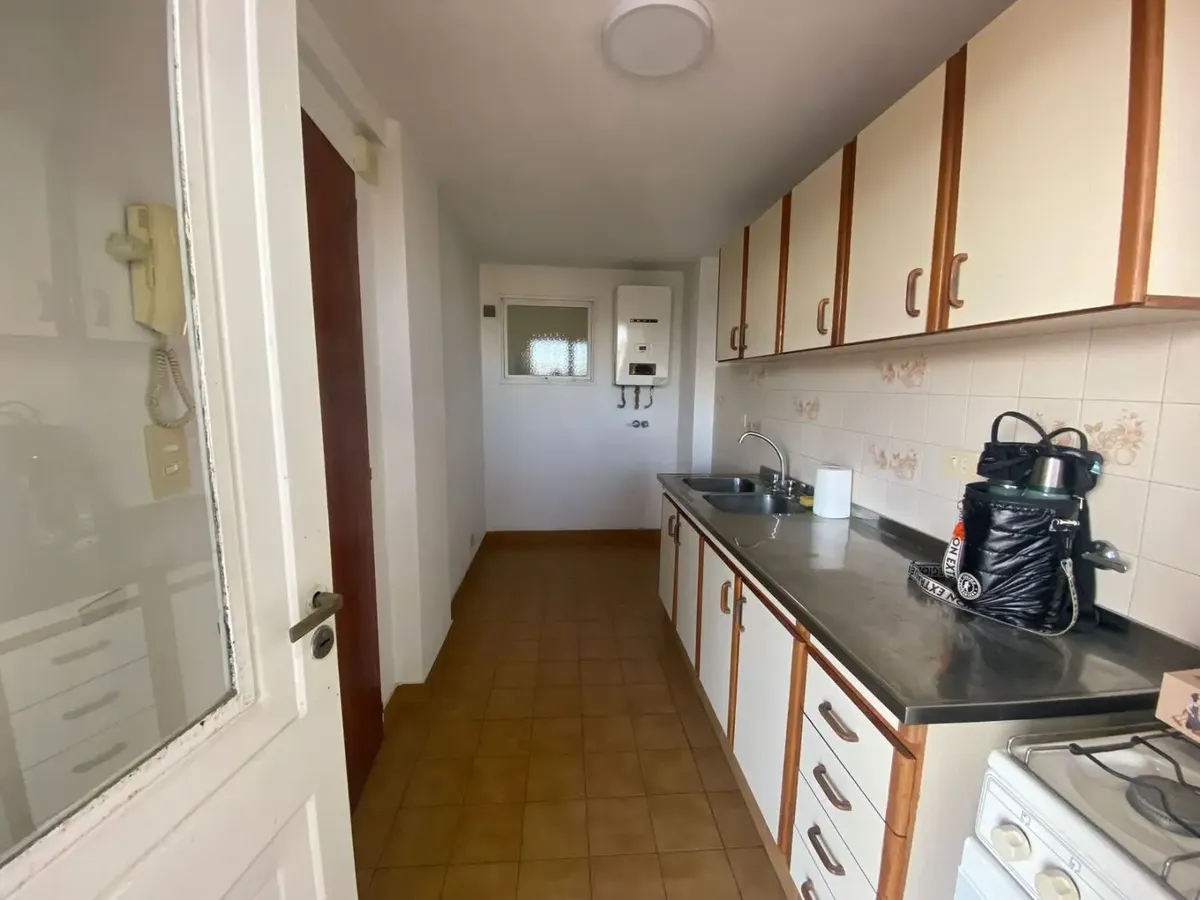 Apartamento de dois dormitórios para alugar em La Plata