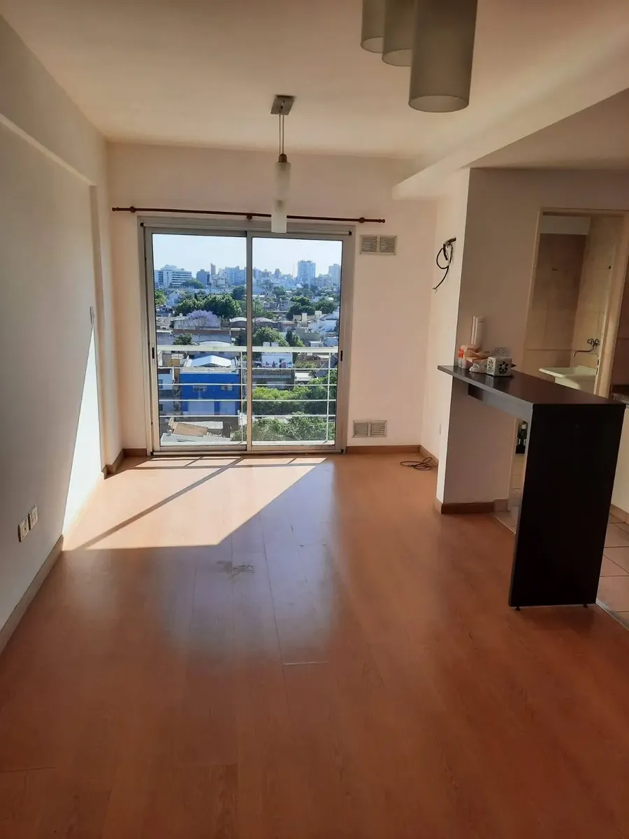 Apartamento de dois ambientes no 5º andar em Ciudadela