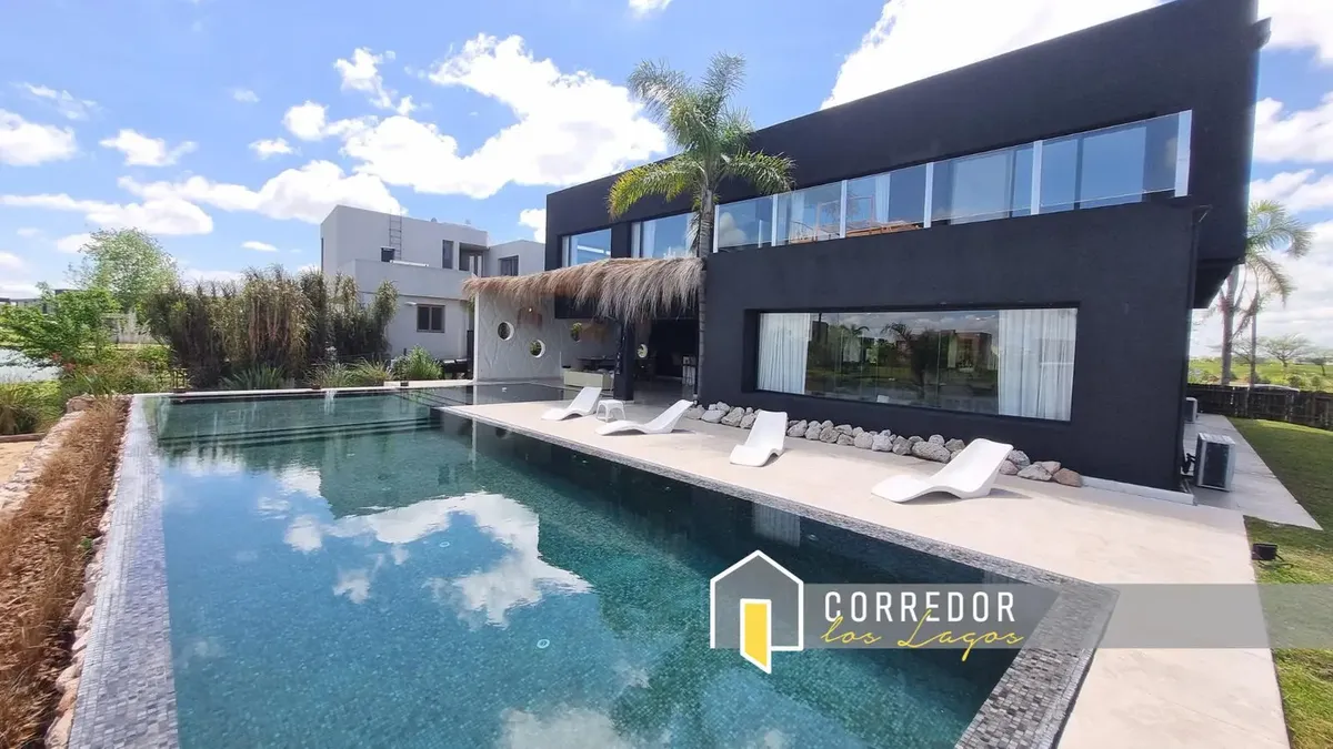 Casa En Venta, El Canton, Barrio Islas, Lote Al 300