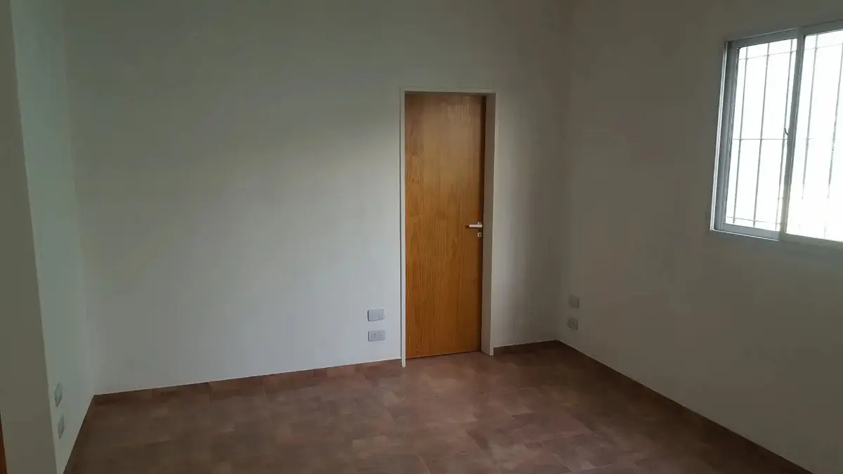Departamento de 2 ambientes en Flores