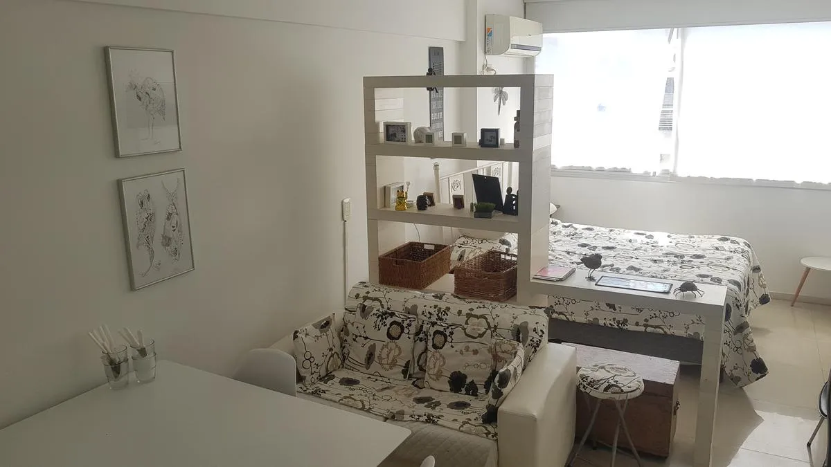 Kitnet mobiliada de 28 m² com piscina em Balvanera