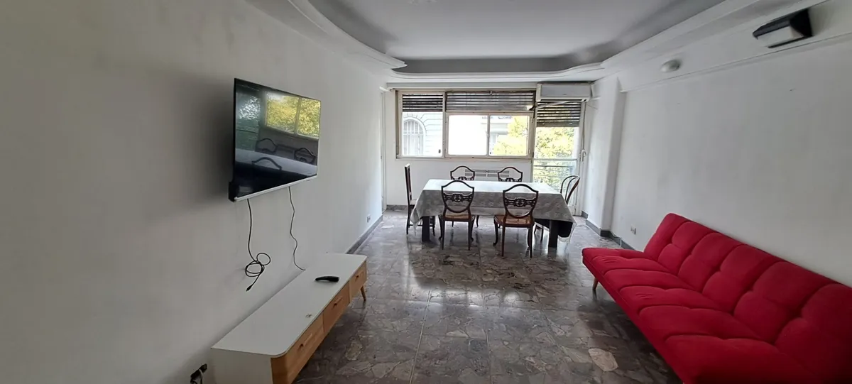 Three-room apartment with two bedrooms and office in Belgrano