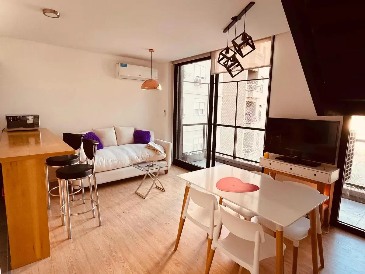 Departamento de 3 ambientes con 2 dormitorios en Villa Urquiza