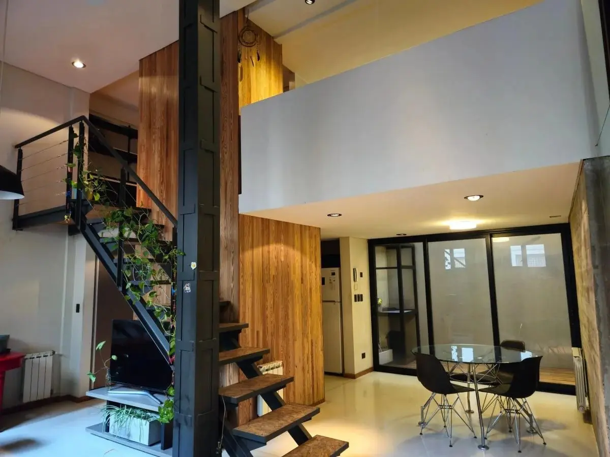 Loft de um quarto com pátio e entrada independente em San Telmo