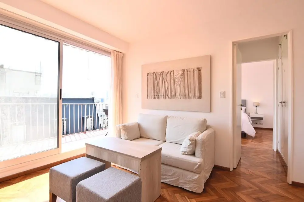 Two-room apartment with terrace in Recoleta