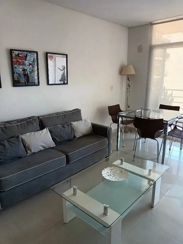 Двухкомнатная квартира с балконом в Villa Crespo