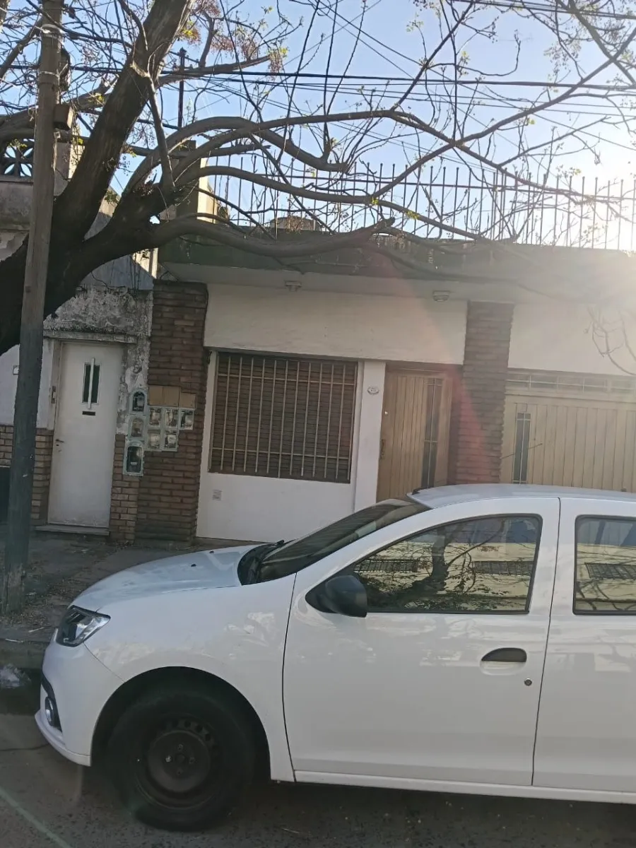 Квартира с отдельным входом и 1 спальней в Ciudadela