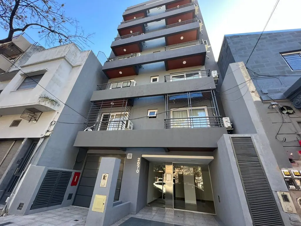 Furnished studio apartment for short-term rent in La Paternal