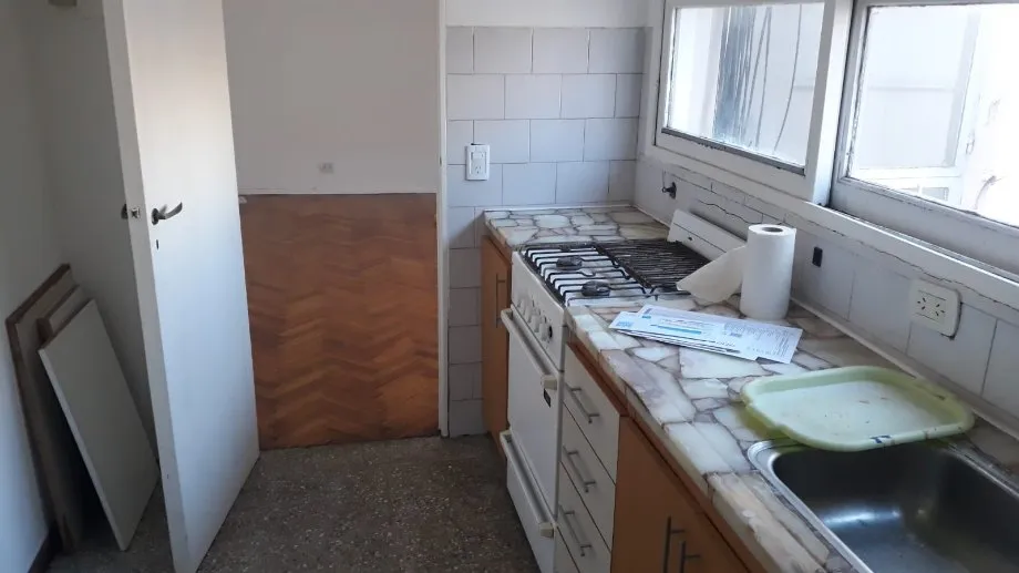 Apartamento de 2 ambientes com 1 quarto para alugar em Lanús Este