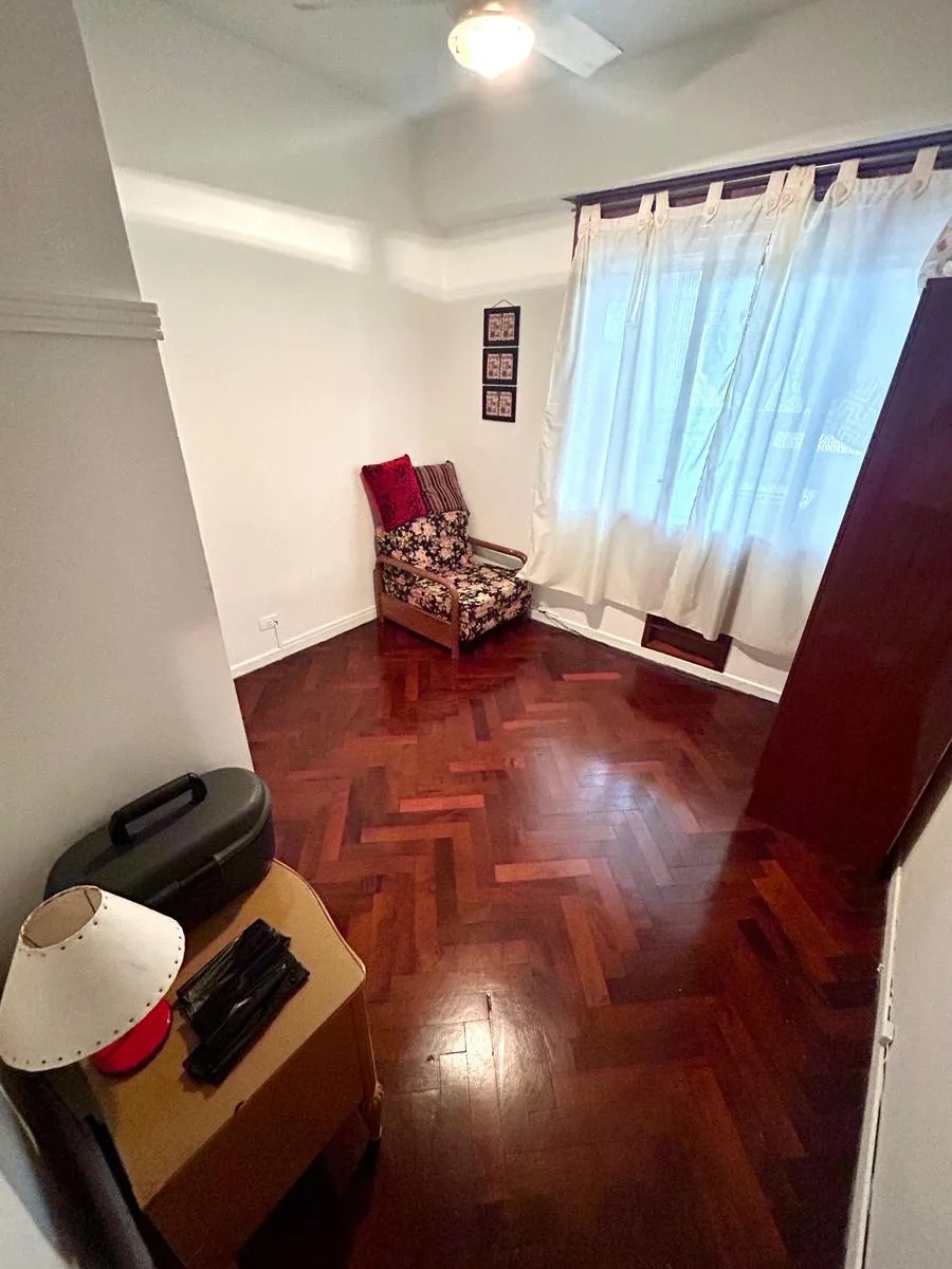 Apartamento de três ambientes com dependência mobiliado em Palermo