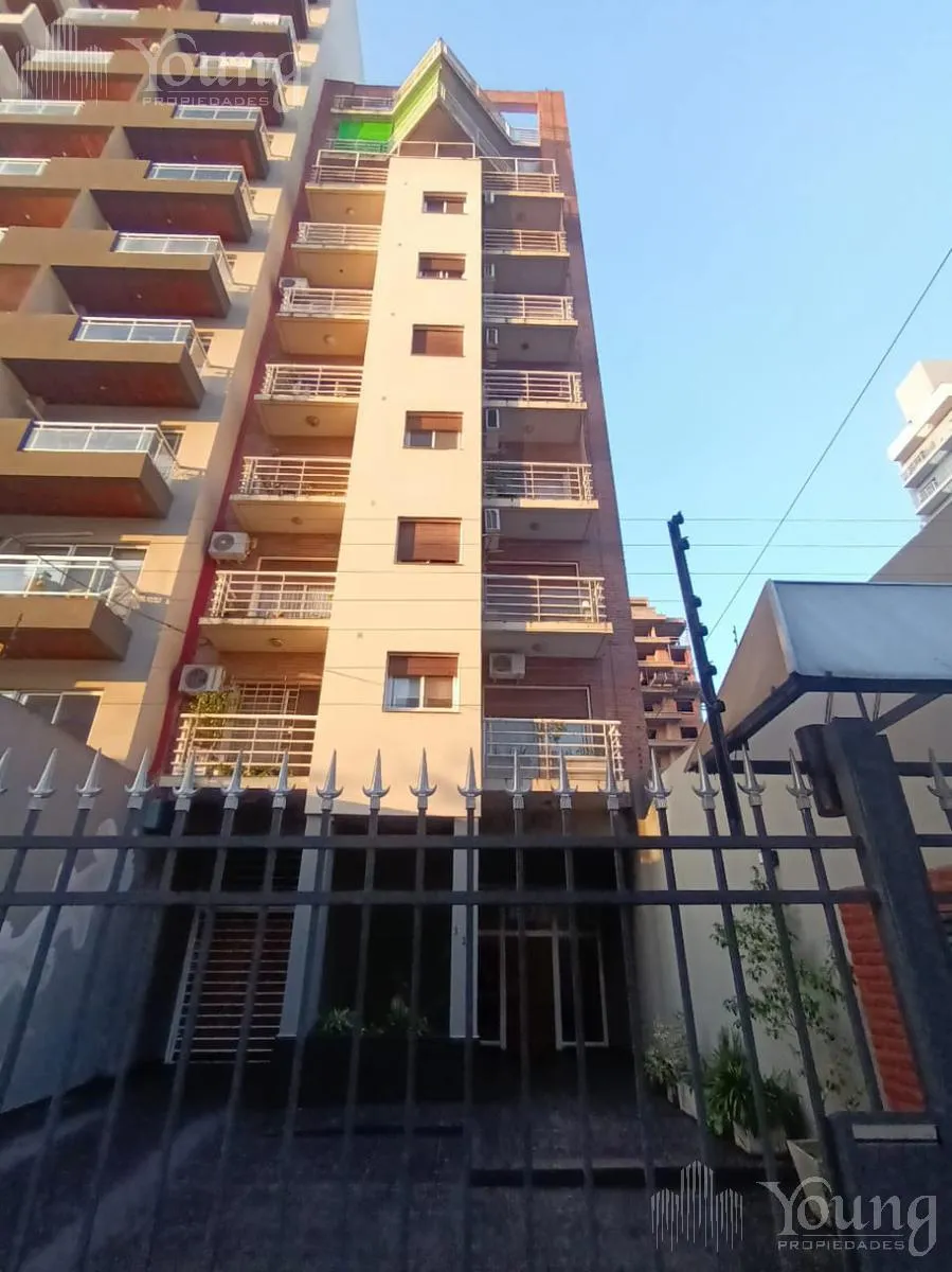 Квартира с двумя комнатами в Quilmes на 5-м этаже