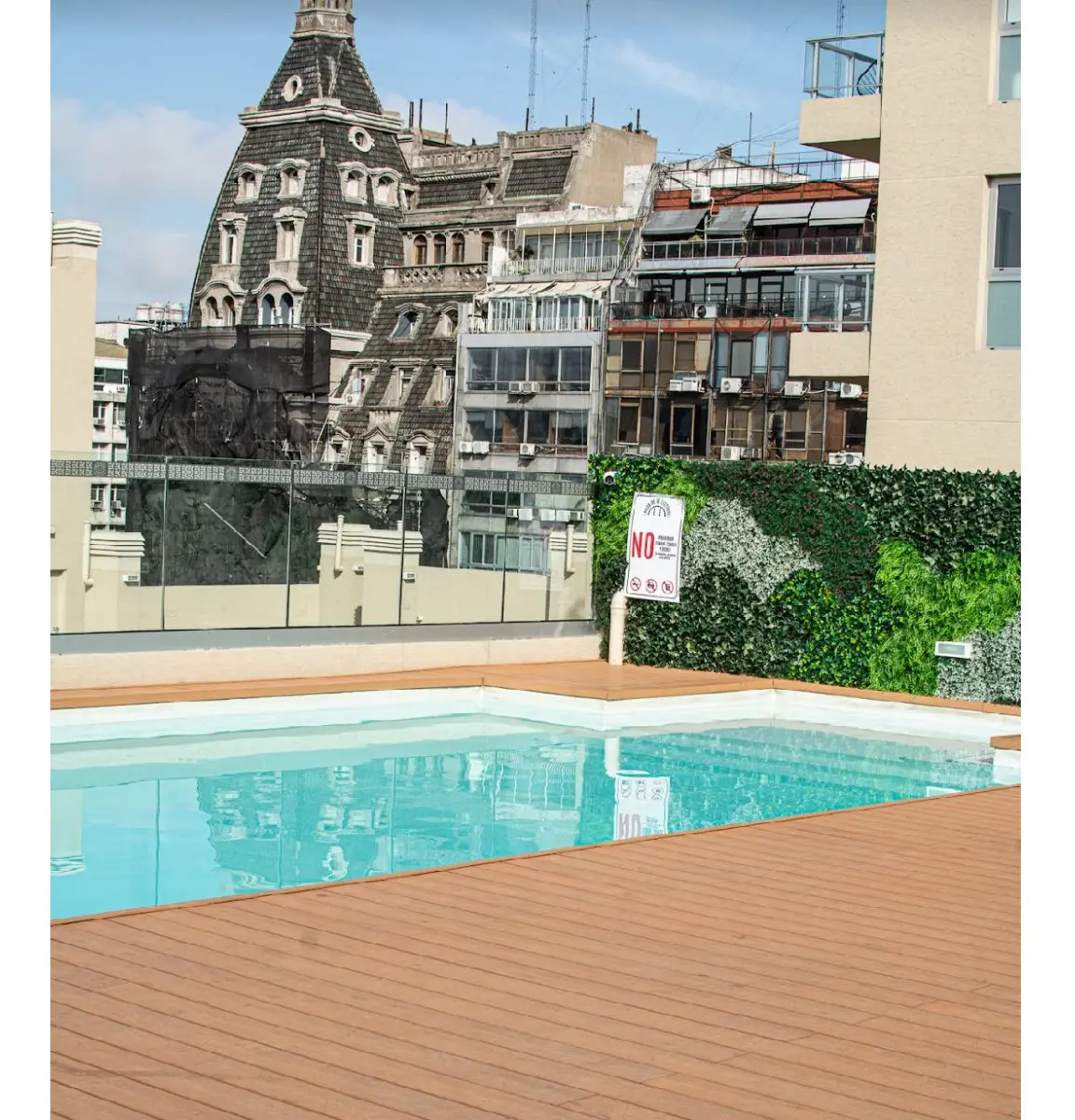 Kitnet de 1 quarto com varanda em Monserrat