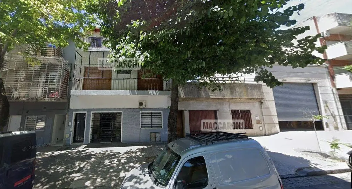 Аренда четырёхкомнатной квартиры в Mataderos