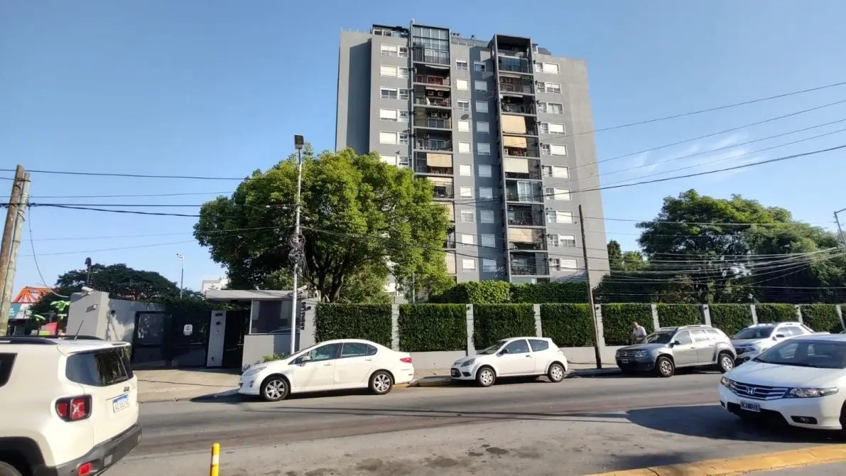 Departamento de 2 ambientes con balcón en Avellaneda