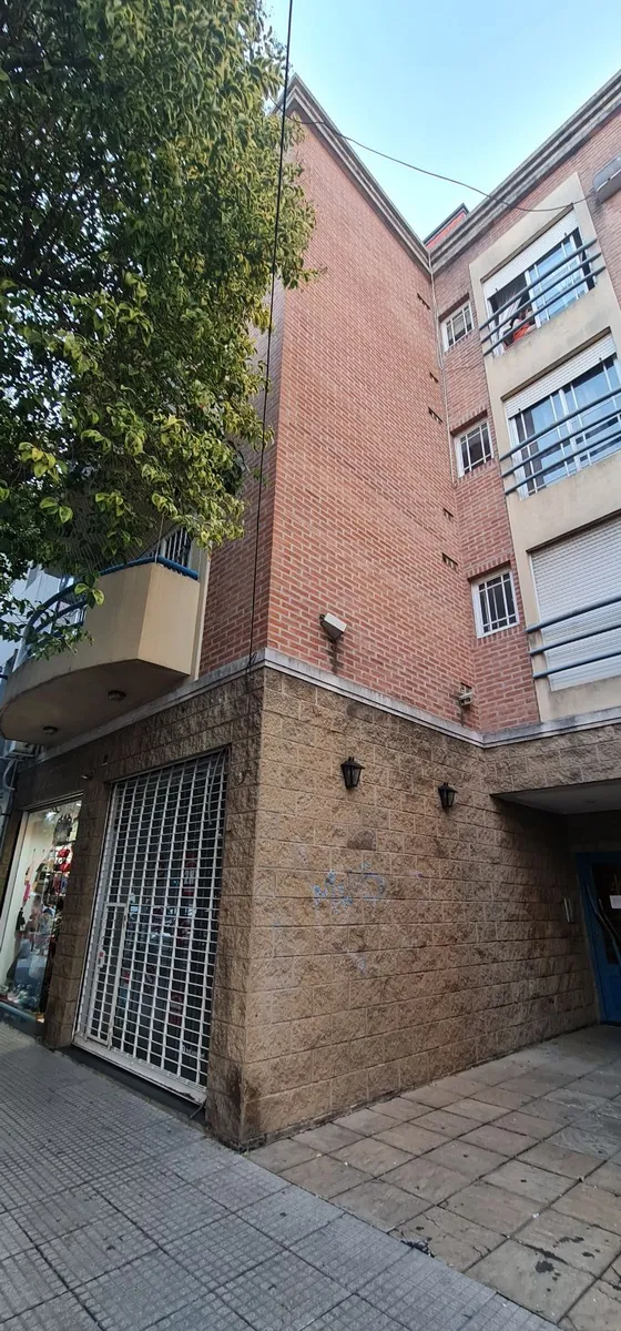 Two-room apartment in La Matanza with balcony