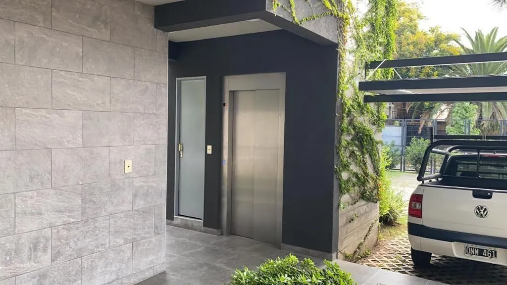 Departamento de 2 ambientes con balcón en Castelar, Morón