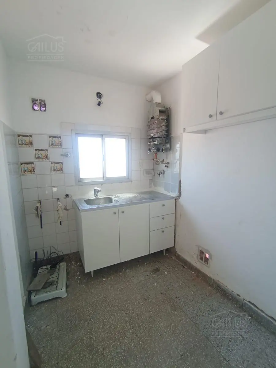 Apartamento de dois ambientes com 1 quarto para alugar em Boedo