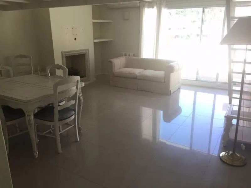 Refurbished one-bedroom apartment in Victoria (Marinas del Sol)