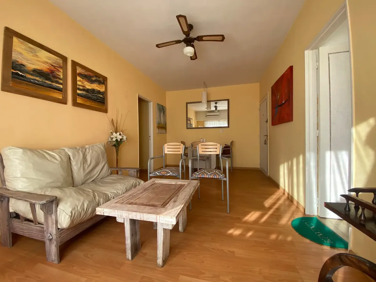 Apartamento de 2 dormitórios em La Plata