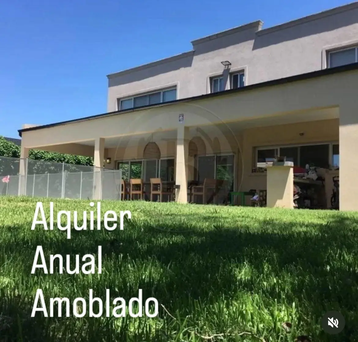 Furnished four-bedroom apartment in Escobar