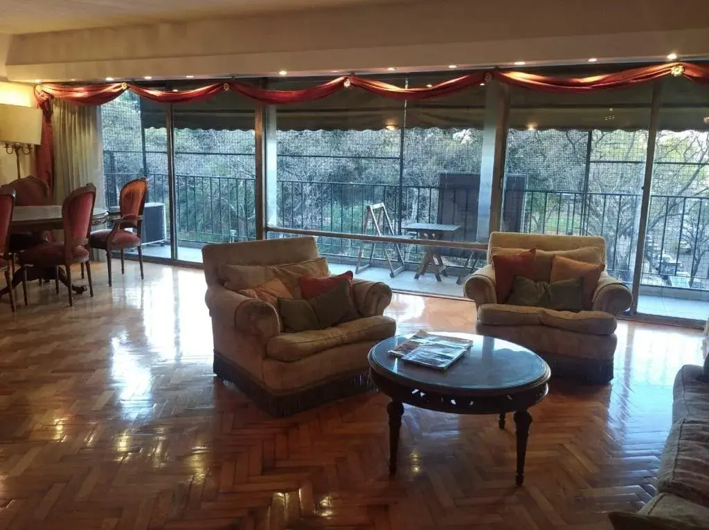 Меблированная квартира с 4 спальнями в Palermo на Av. Santa Fe