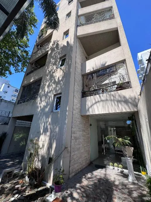 Two-room apartment with parking in Quilmes