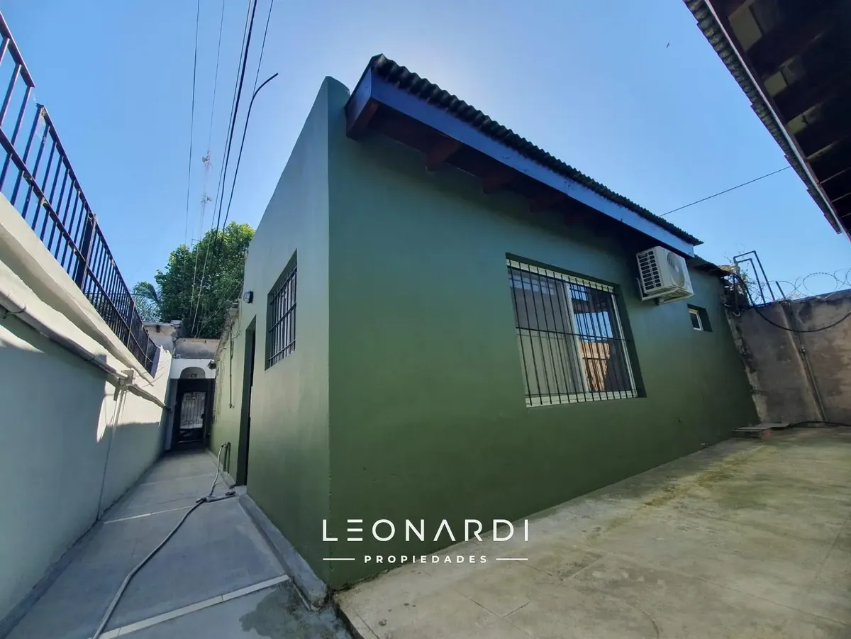 Квартира-студия на первом этаже в Escobar