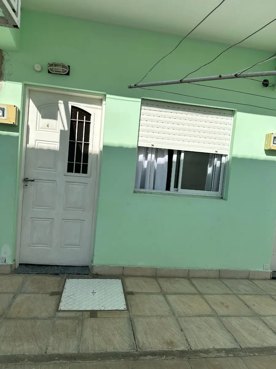 Kitnet novo de um ambiente em San José de Morón Sur