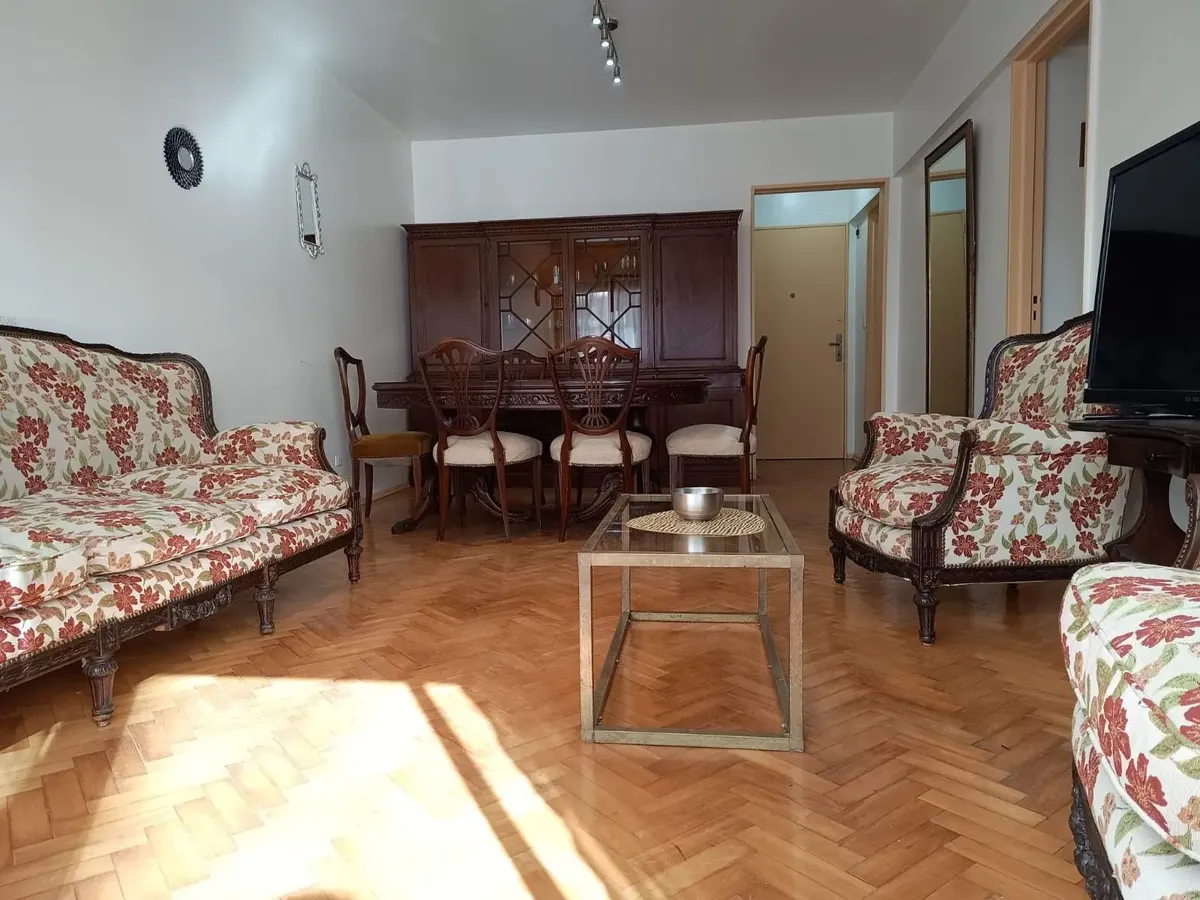 Departamento de 3 ambientes amoblado con dependencia en Belgrano