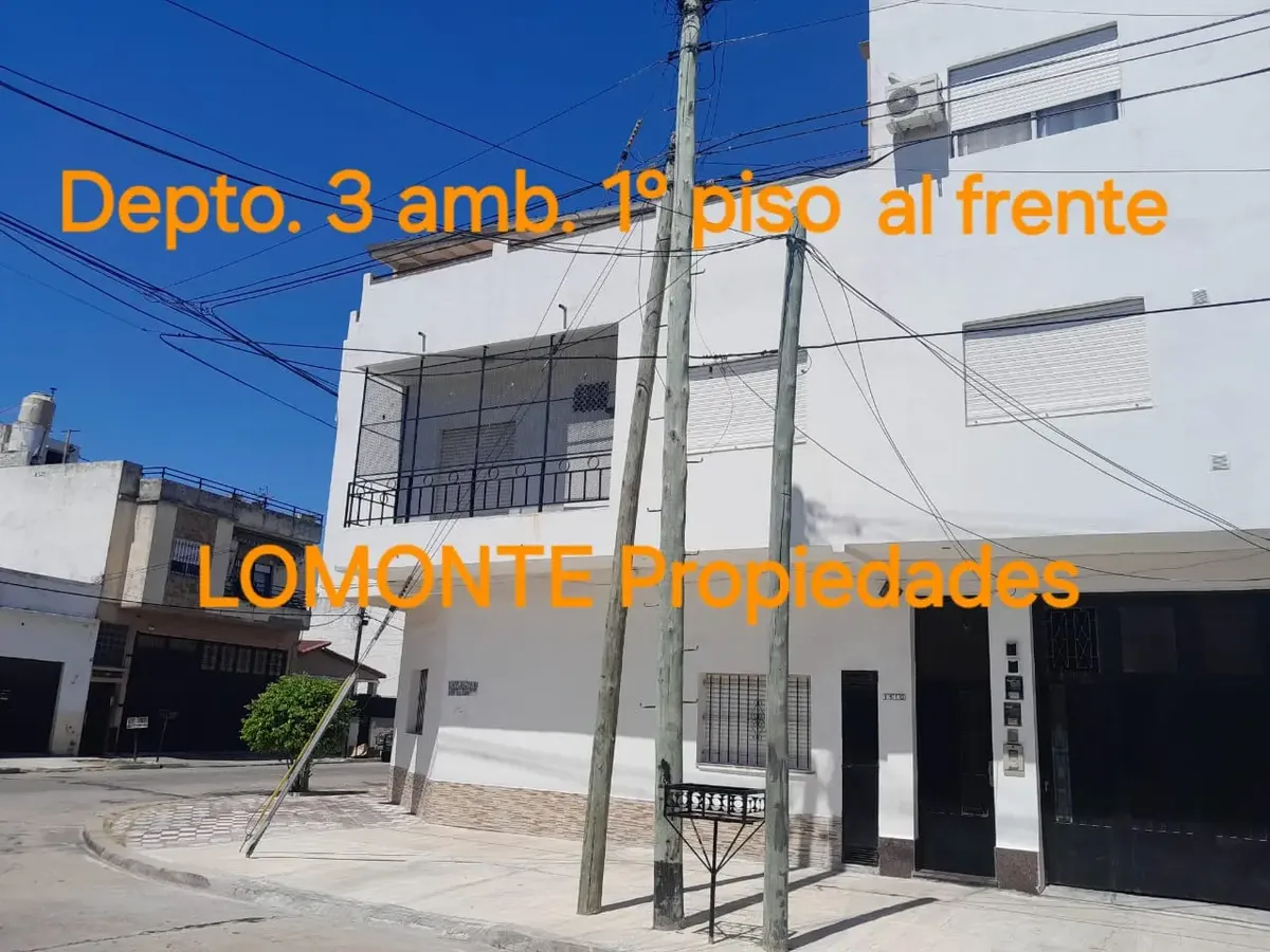 Apartamento de 3 ambientes no 1º andar de frente com varanda em Lanús