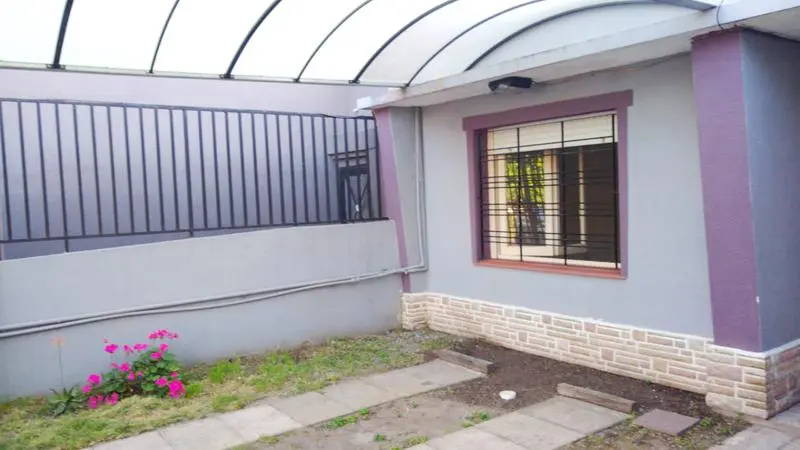 Two-bedroom ground-floor PH with private entrance in Lomas de Zamora
