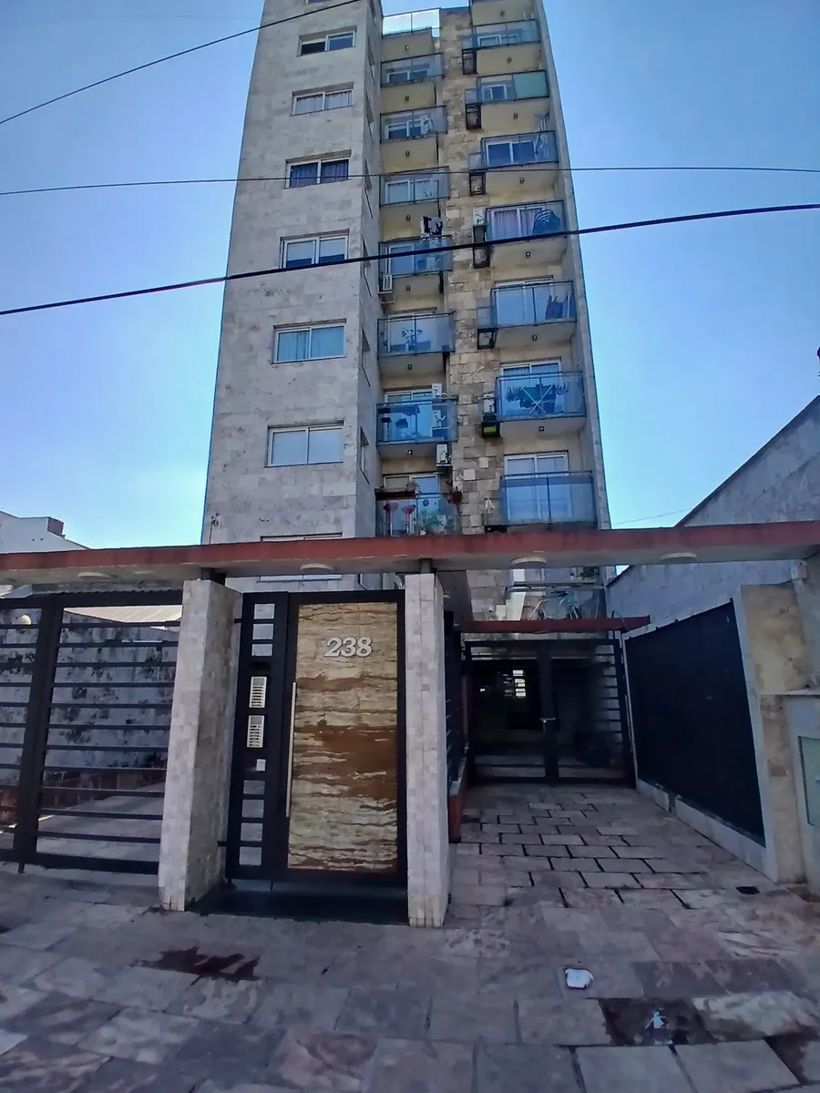 Departamento de 2 ambientes en Morón Sur