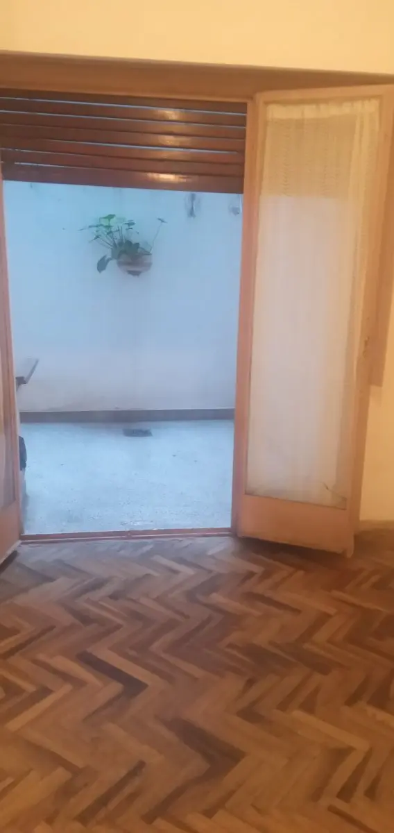 Studio apartment with patio in Barracas