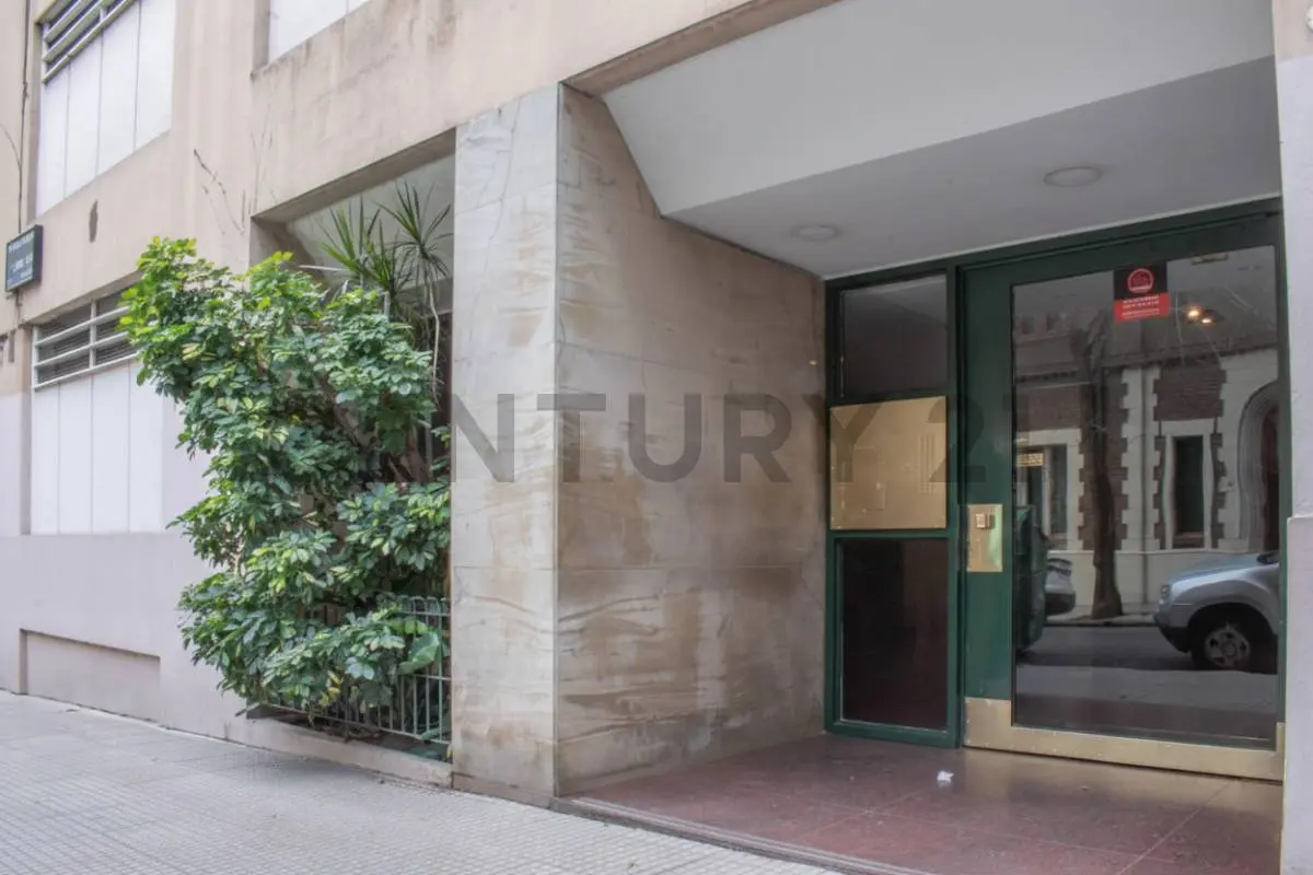 Departamento de 5 ambientes con cochera en Belgrano