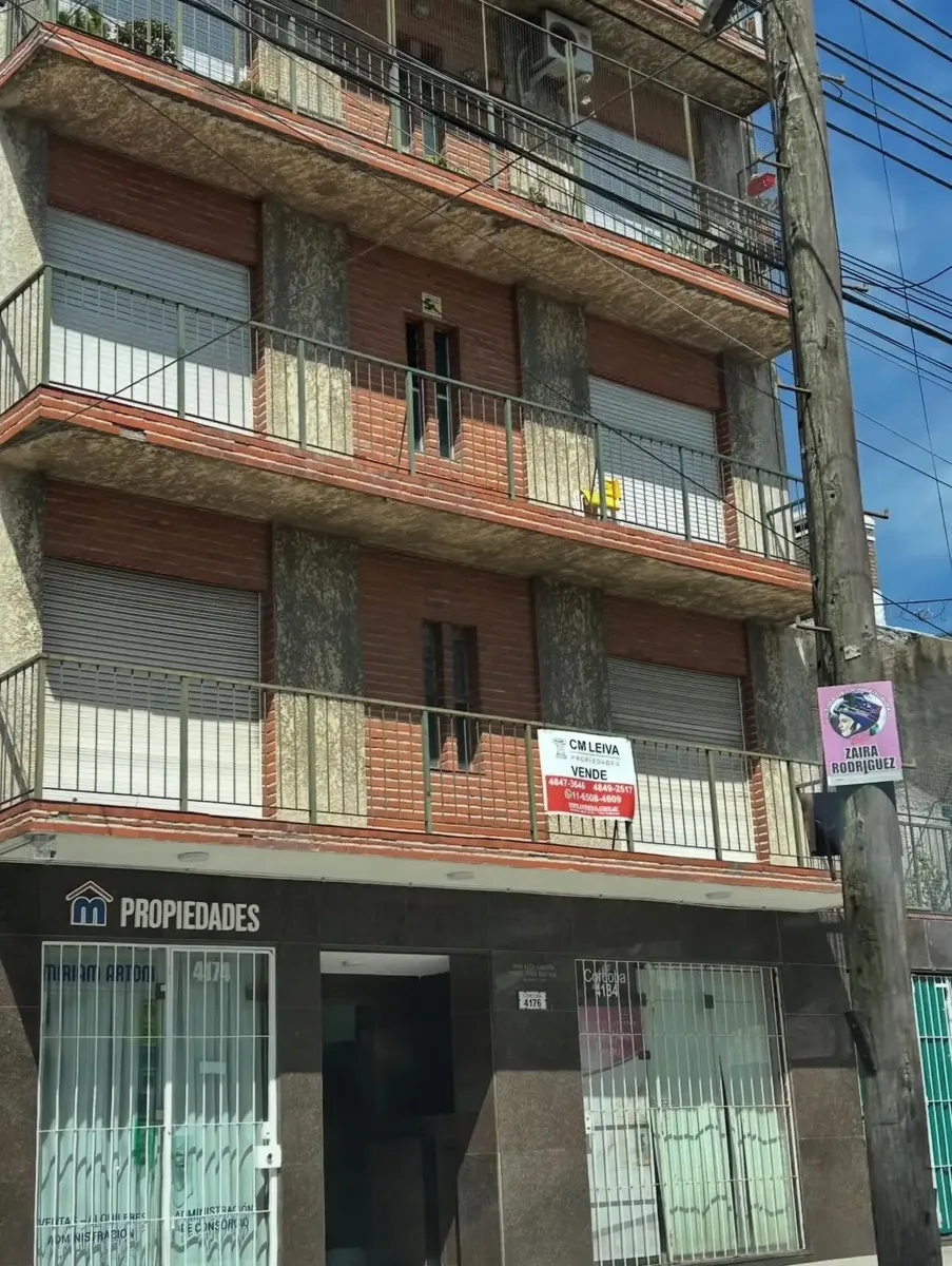Apartamento tipo kitnet para alugar em General San Martín
