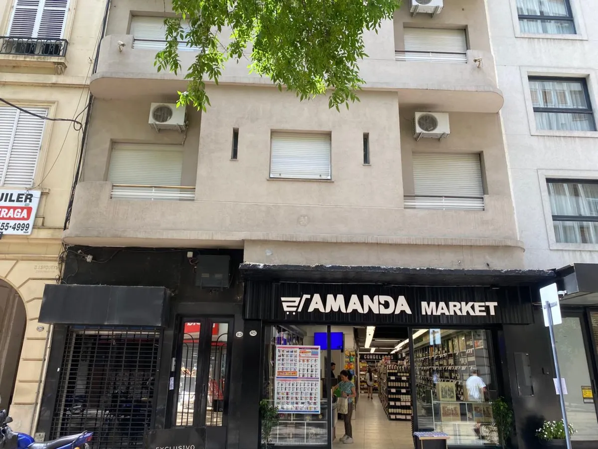 Departamento de 3 ambientes al frente en Retiro