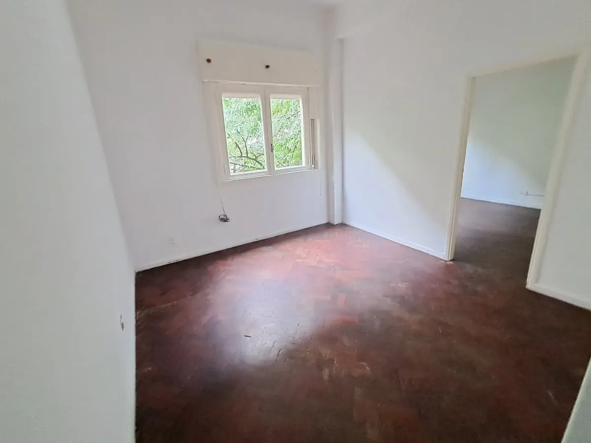 One-bedroom apartment with separate kitchen in Balvanera