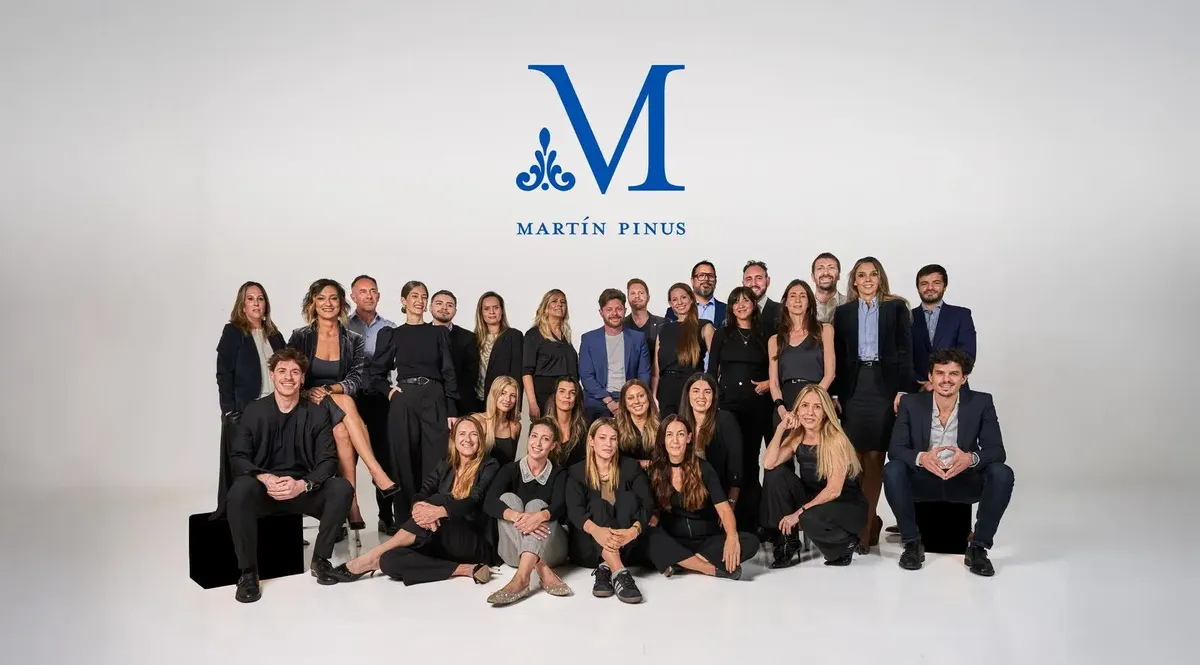 Cobertura triplex com 4 suítes em Vicente López