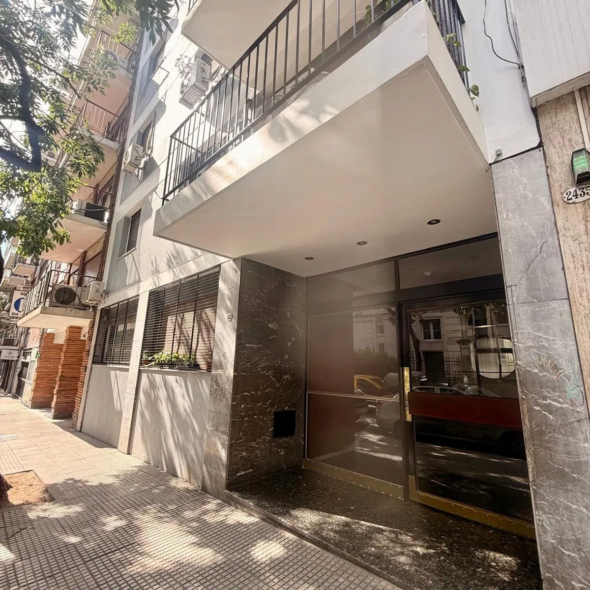 Apartamento de dois ambientes em Recoleta de frente para o Hospital Alemán