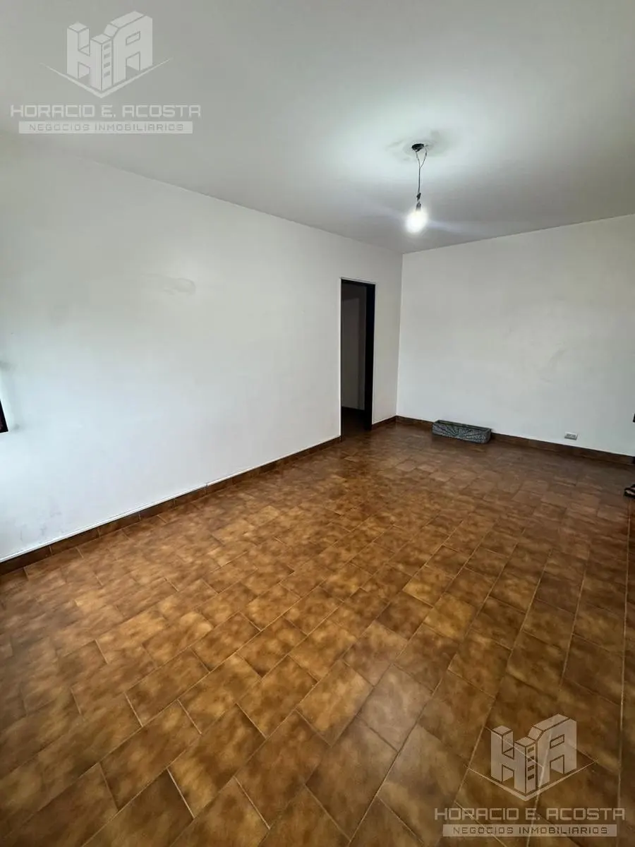 Three-room apartment in General San Martín