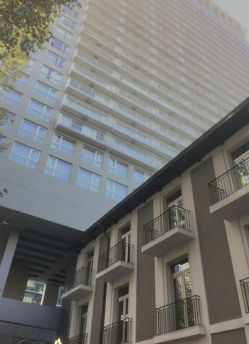 Apartamento tipo kitnet de 37 m² no 20º andar em San Telmo
