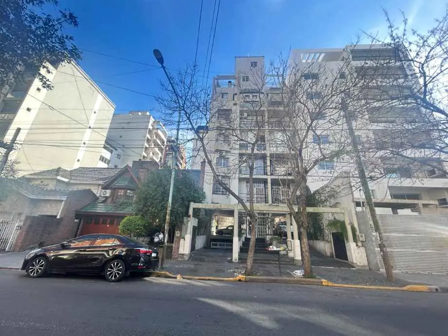 Apartamento de 4 ambientes mobiliado em Quilmes Centro