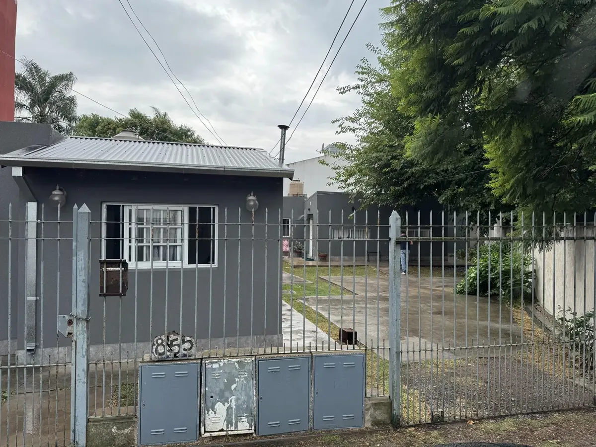 PH de 2 ambientes com 1 quarto em Ituzaingó