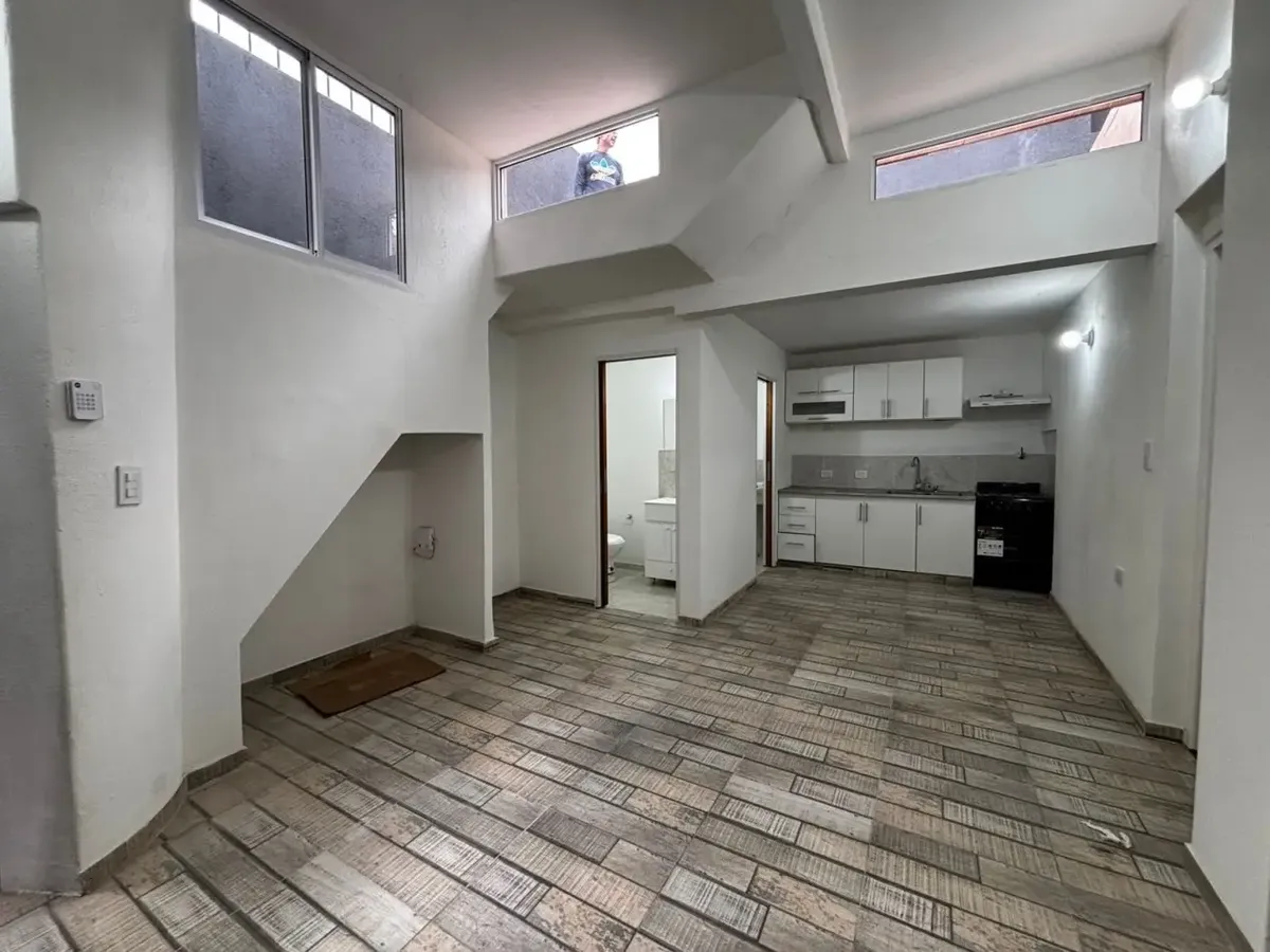 PH с двумя спальнями с ванными комнатами и террасой в Beccar