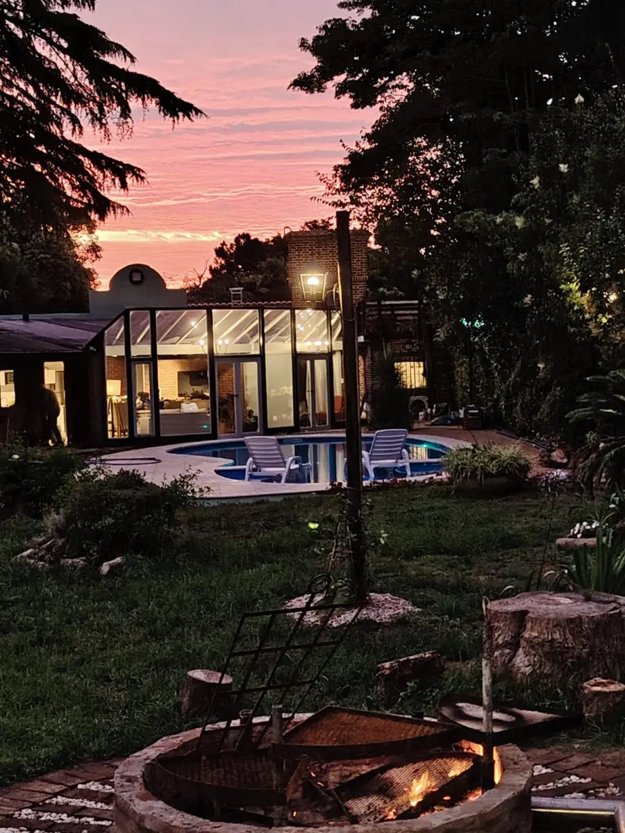 Four-bedroom apartment in Tigre with pool