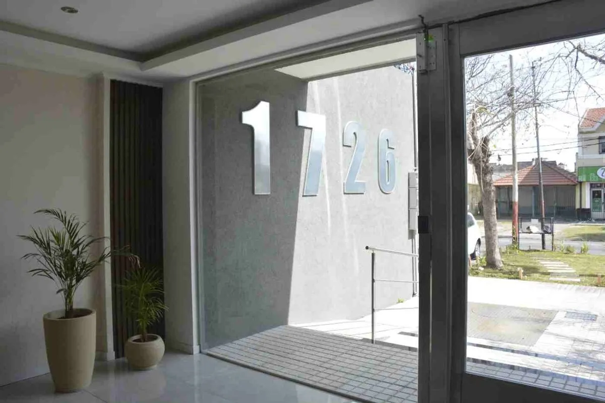 Departamento de 2 ambientes a estrenar en Lanús Oeste