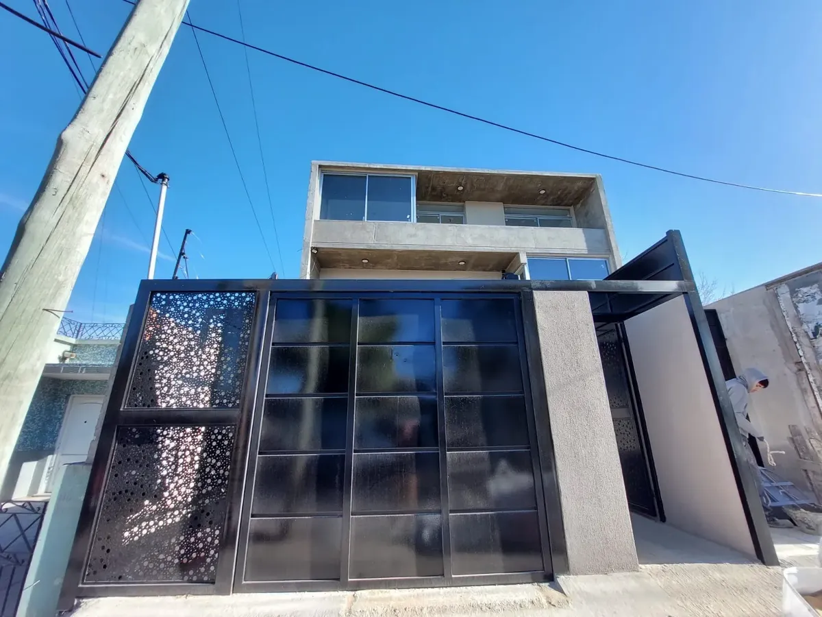 Новая трёхкомнатная квартира в Quilmes