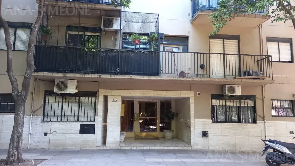 Четырёхкомнатная квартира с 3 спальнями и парковкой в Coghlan